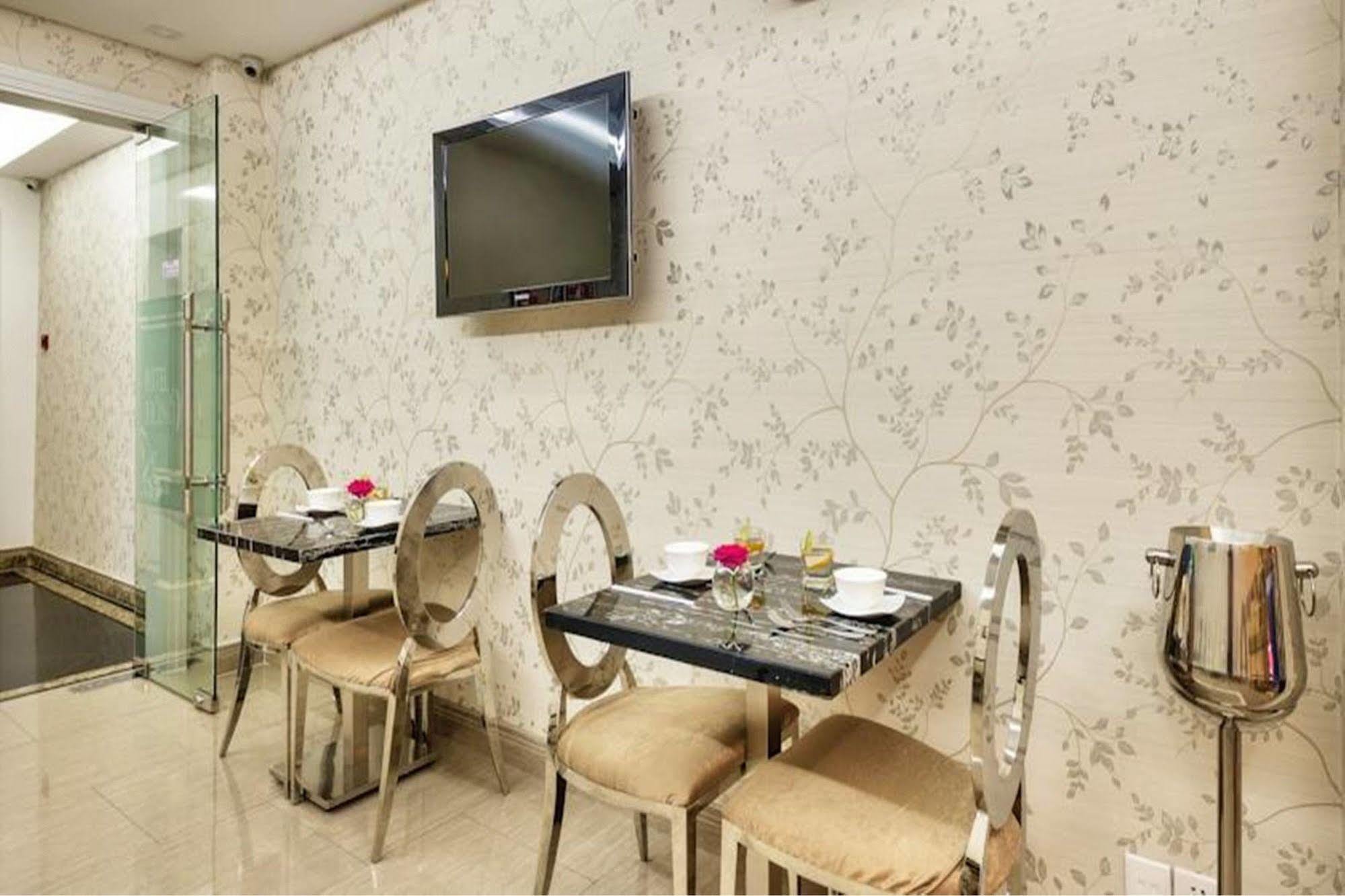 Hong Vina Hotel Хошимин Экстерьер фото